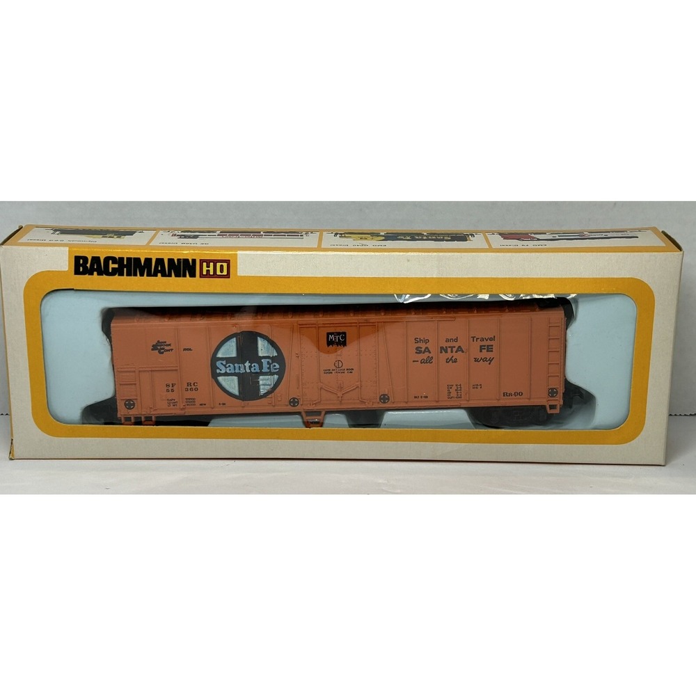 Bachmann HO Scale 51' Mechanical Reefer Box Car Santa Fe Orange #1122 Model RR